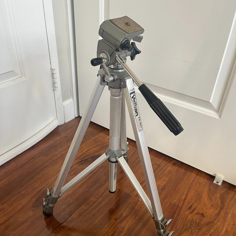 Vintage Velbon VX-501 Aluminum Tripod with Pan-Tilt Head JAPAN